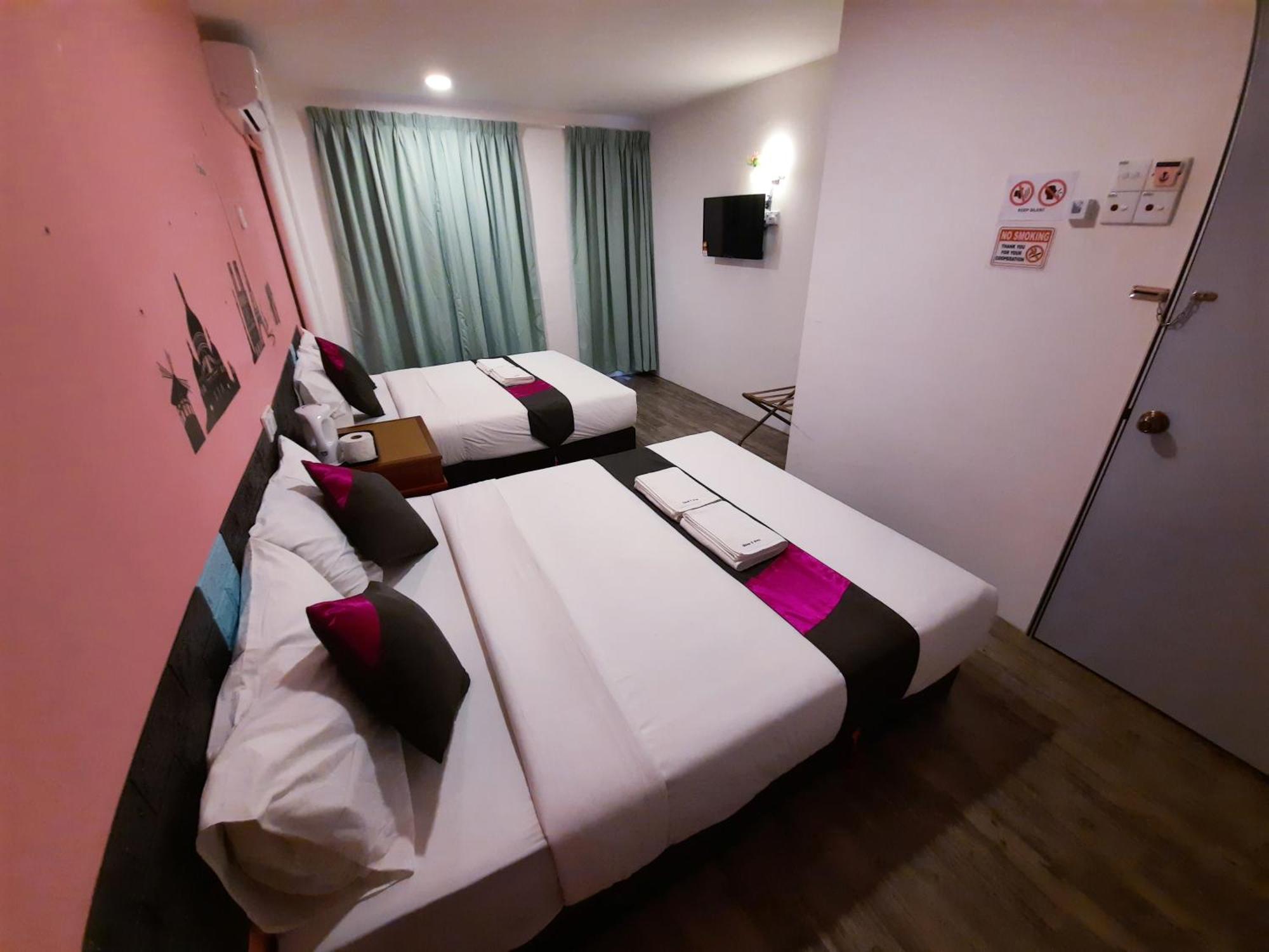 Homestay Good2Stay Hostel *